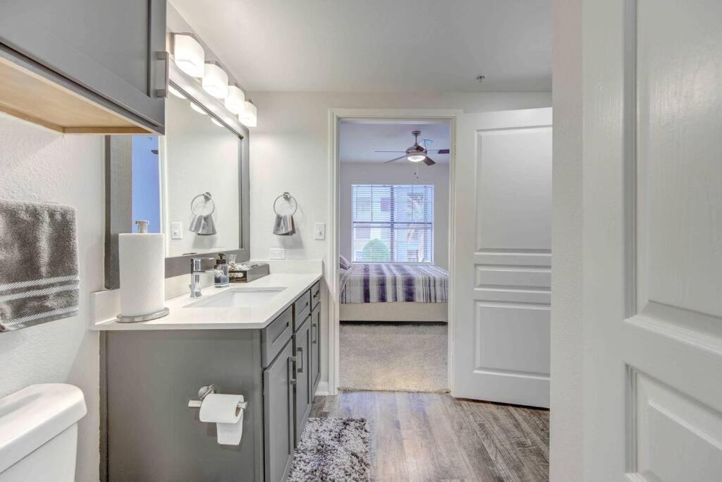 Houston Medical Center-Beautiful 1-Bedroom Apartment Near Nrg Zewnętrze zdjęcie